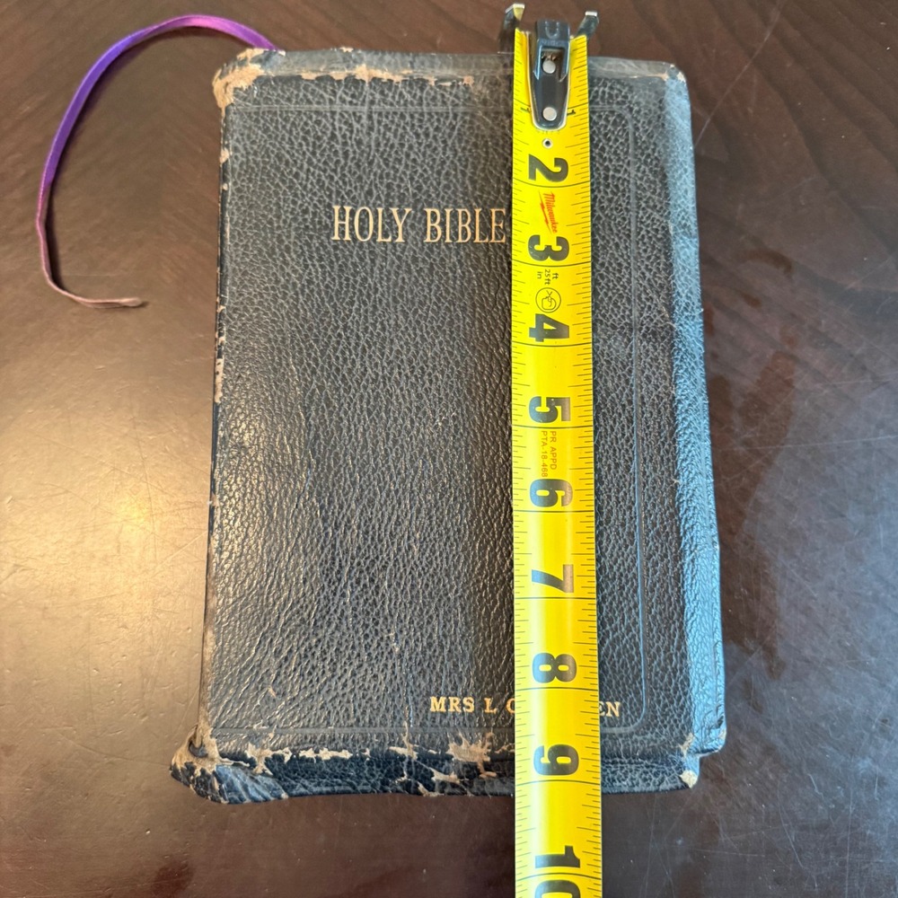 Vintage 1947 KJV Holy Bible Spencer Press Large Type Red Letter Thumb Indexed - Picture 11 of 14